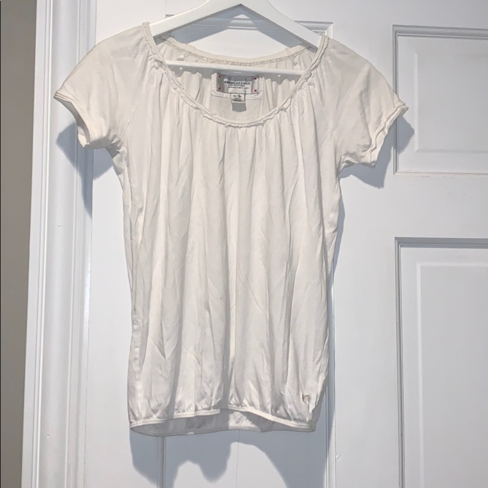 american eagle T shirt